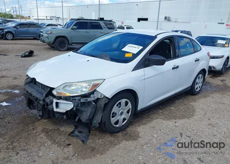 2013 Ford Focus S from USA, damaged, VIN 1FADP3E23DL372984